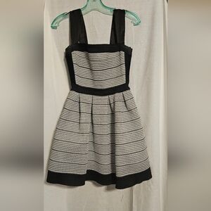 White and Black Textured Sleeveless Dress